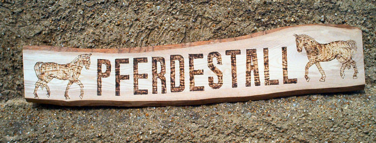 <p> </p><p> </p><p>Schild für einen Pferdestall</p>