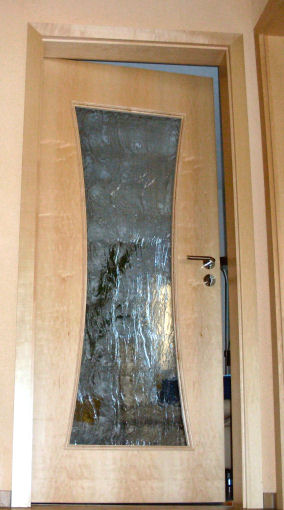 <p> </p><p> </p><p>Zimmertür</p>